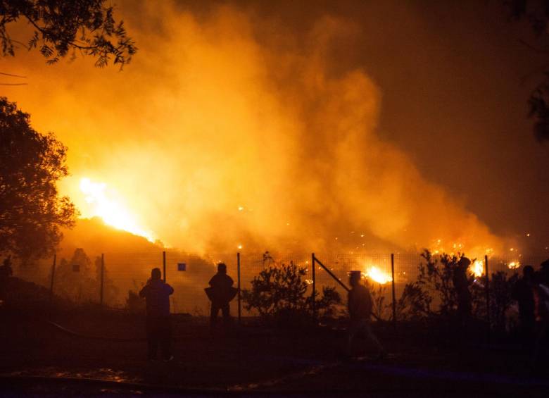 7.000 evacuados y un muerto deja incendio en Chile