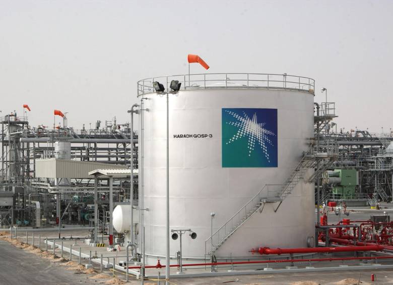 Atacan con drones instalaciones petroleras en Arabia Saudita