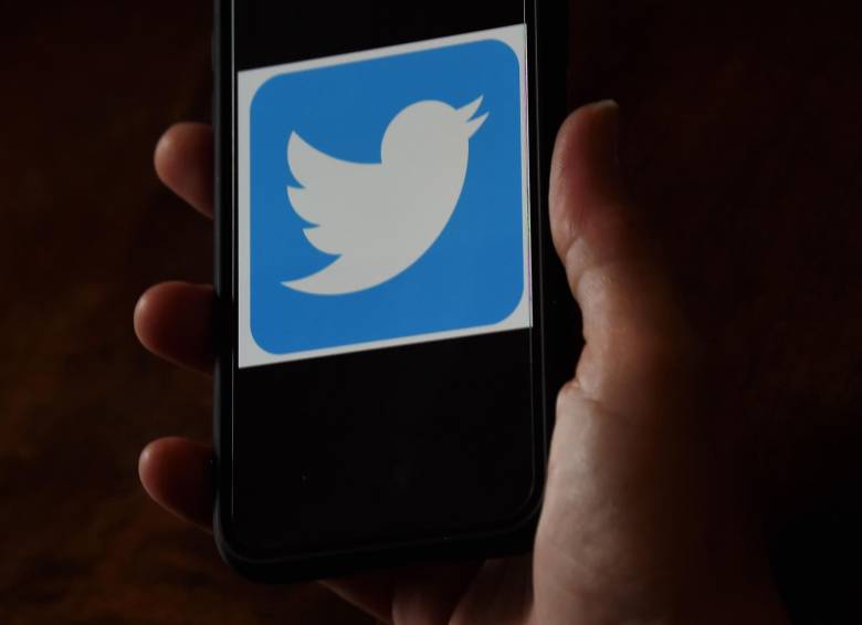 Twitter ha mantenido conversaciones preliminares con la red social china TikTok para hacerse con su negocio en Estados Unidos, según el diario The Wall Street Journal. Foto: AFP