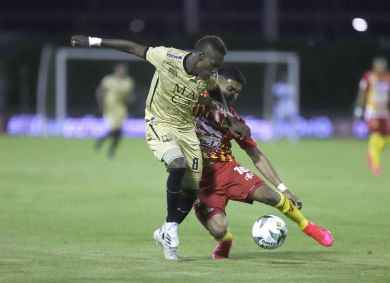 Jáder Obrian marcó el gol de la victoria y se consolida como uno de los goleadores del torneo con 9 tantos. FOTO cortesía dimayor