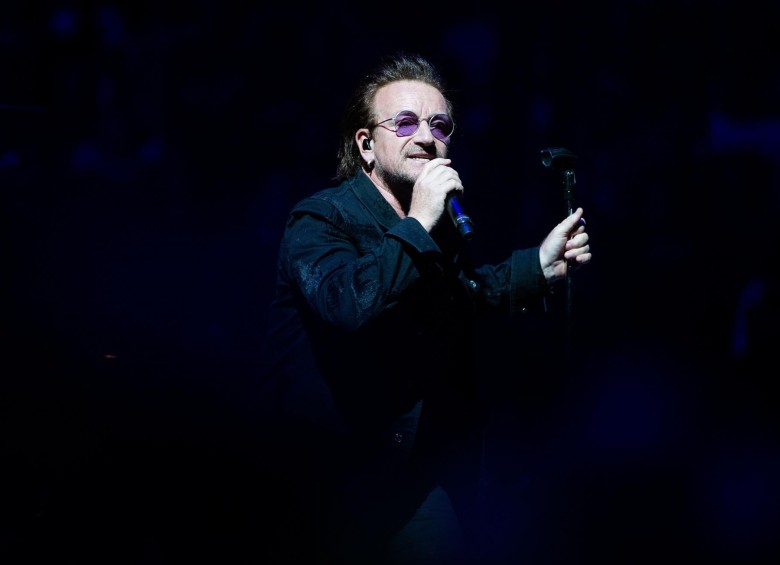 Bono durante el concierto de este sábado. FOTO AFP