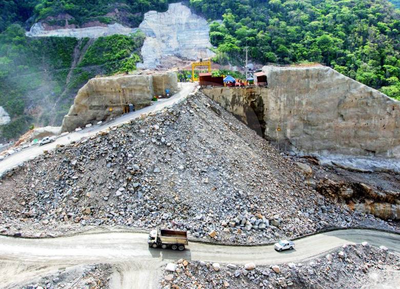 La meta planteada es entregar la primera turbina en operación (300 megavatios) en diciembre de 2018. FOTO Donaldo Zuluaga