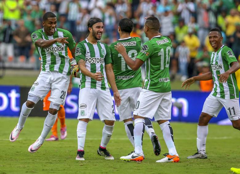 Con 14 jugadores, Nacional viajará este viernes rumbo a Buenos Aires para preparar el duelo ante Huracán. FOTO ARCHIVO
