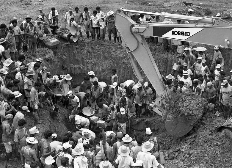 Con la serie La epidemia minera en Antioquia, Henry Agudelo ganó el Premio de Periodismo Regional Semana – Grupo Argos. FOTO HENRY AGUDELO