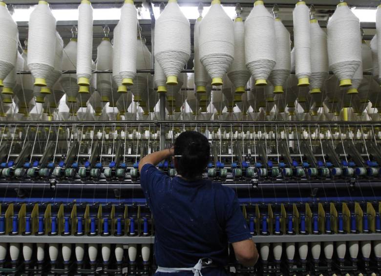 La utilización de la capacidad instalada en el sector, en octubre, fue de 78,5%, superior al promedio histórico. El 83,5% de los industriales calificó sus pedidos como altos o normales. FOTO JAIME PÉREZ