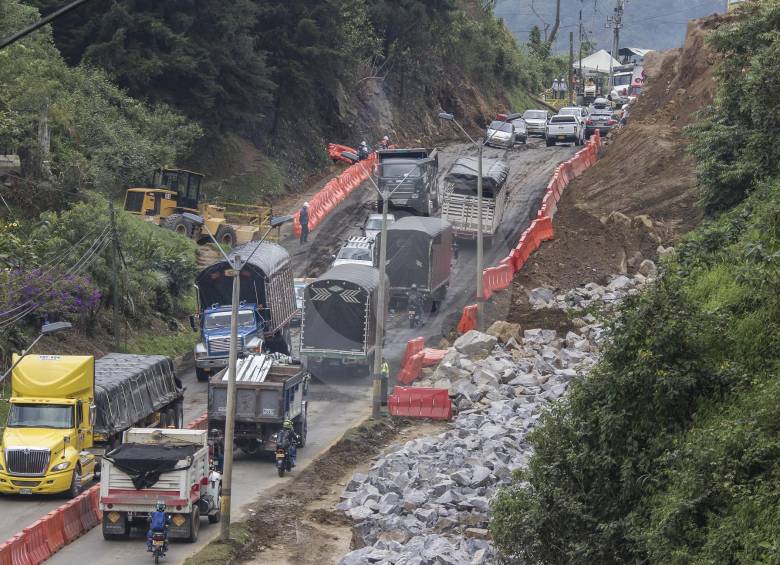 Las autoridades manifestaron que aunque ayer transitaron motos por el terraplén, hay que recordar a los conductores de estos vehículos que no pueden circular por la zona. FOTO róbinson sáenz