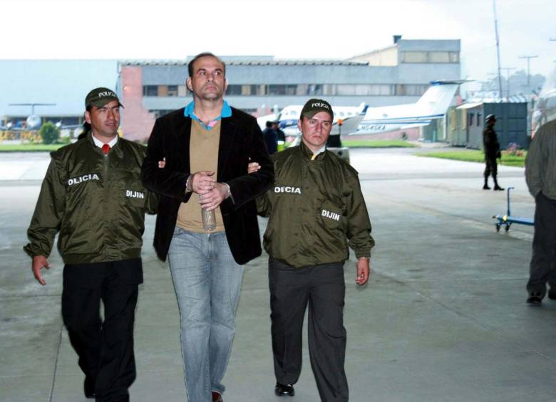 Salvatore Mancuso fue extraditado 13 de mayo de 2008 a EE. UU. Foto Colprensa