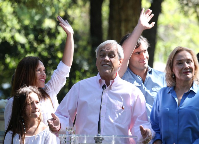 Piñera no solo supo aprovechar el descontento de la población ante el gobierno Bachelet, sino que se centró en dar un mensaje de optimismo y de apertura a todas las facciones. FOTO reuters