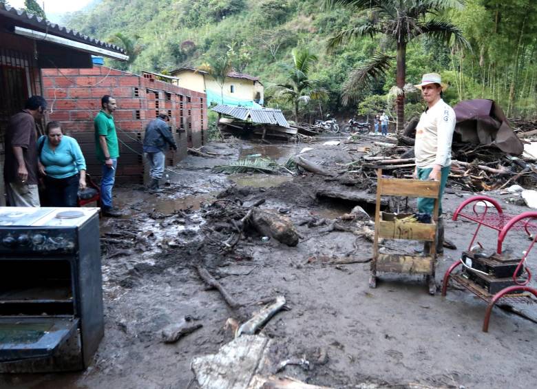 Cañada Honda fue una de las zonas de Andes más afectadas por la avalancha del sábado. Allí, 11 casas quedaron destruidas y 13 familias más resultaron afectadas. FOTO Julio César Herrera