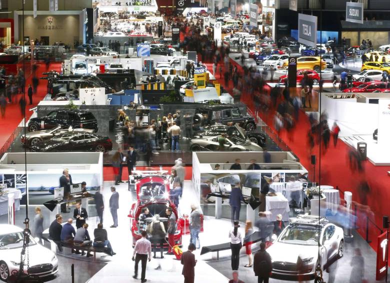 Cerca de 130 novedades en todos los segmentos se presentan en diez ías que dura esta exhibición. Foto reuters y afp 