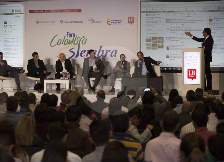 En el foro Colombia Siembra, organizado por el diario La República en Plaza Mayor, el Gobierno indicó que este año el propósito es apalancar 8 billones de pesos en créditos. FOTO manuel saldarriaga