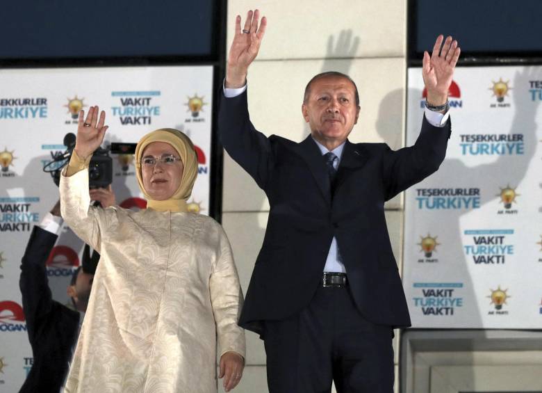 Erdogan promete cumplir a partir de hoy sus promesas electorales 