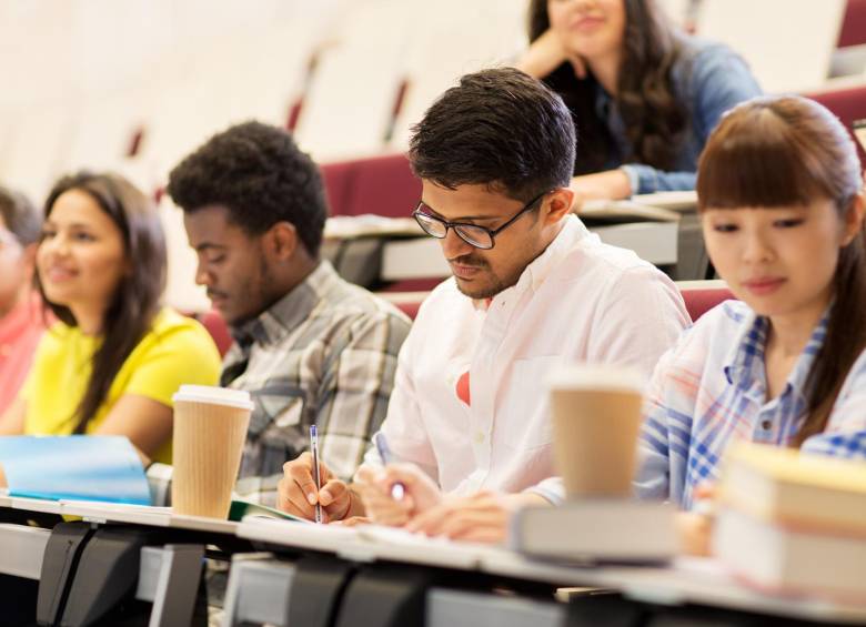 Big Data, finanzas, economía, marketing digital, el ser humano y el liderazgo son opciones para estudiar. FOTO sstock