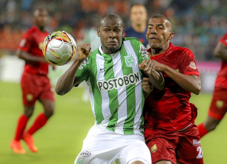 Armani pretende romper su registro con Nacional