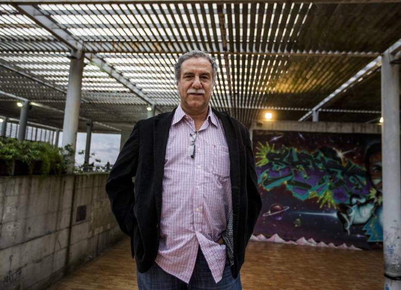 Víctor Manuel Gaviria González nació en 1955 en Liborina, Antioquia. FOTO JAIME PÉREZ MUNÉVAR