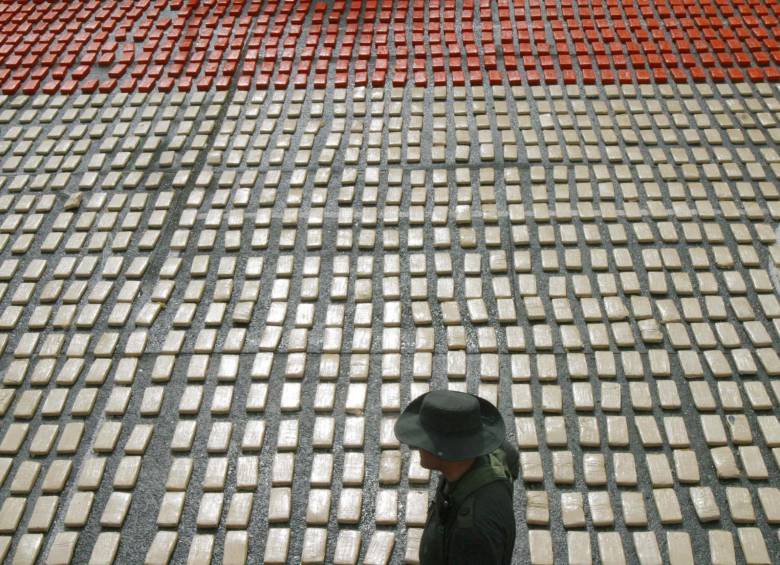 Los militares llevaban la coca en un camión del Ejército. Esta foto pertenece a la mayor incautación de droga hecha en diciembre de 2018 en Bogotá. FOTO: Archivo Colprensa