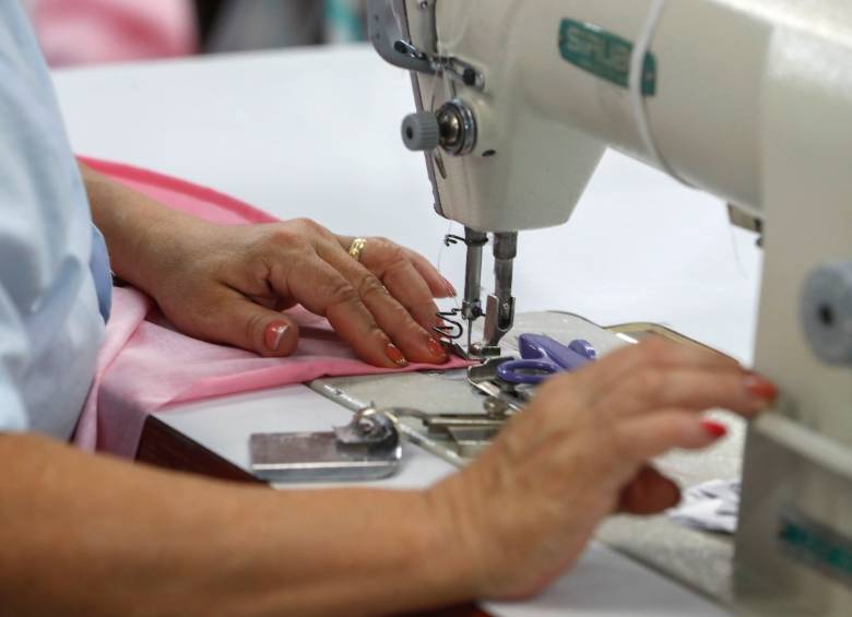 Colombia perdió 18 puestos en facilidades económicas para las mujeres. FOTO MANUEL SALDARRIAGA