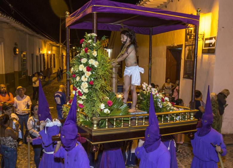 Del 8 al 15 de abril de 2018 se lleva a cabo la Semana Santica. Al igual que hace 50 años, todas las procesiones iniciaron y terminaron en la casa de Ángela Martínez. 