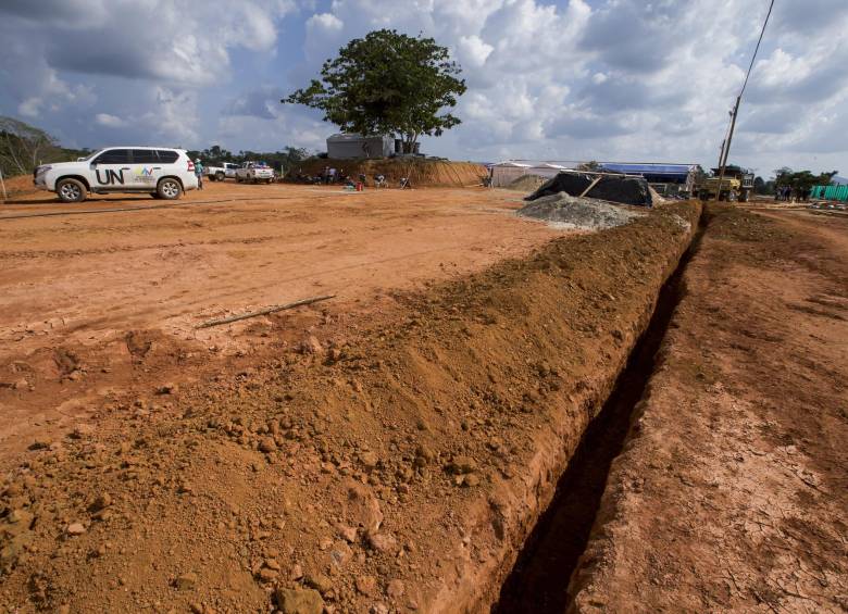 Esta es la explanada en la que se construirá la zona veredal, lo único terminado es el campamento de la ONU.