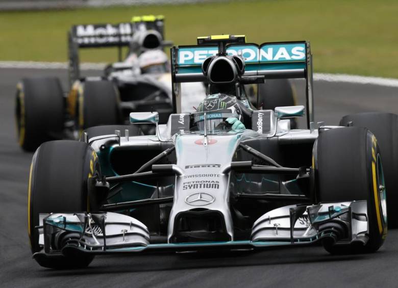 Nico Rosberg alcanzó su décima pole en la temporada. FOTO AP