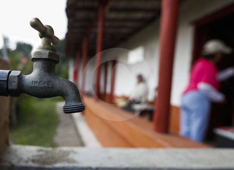 La alcaldía planea estrategias para solucionar el problema que agrava la emergencia por coronavirus. FOTO MANUEL SALDARRIAGA
