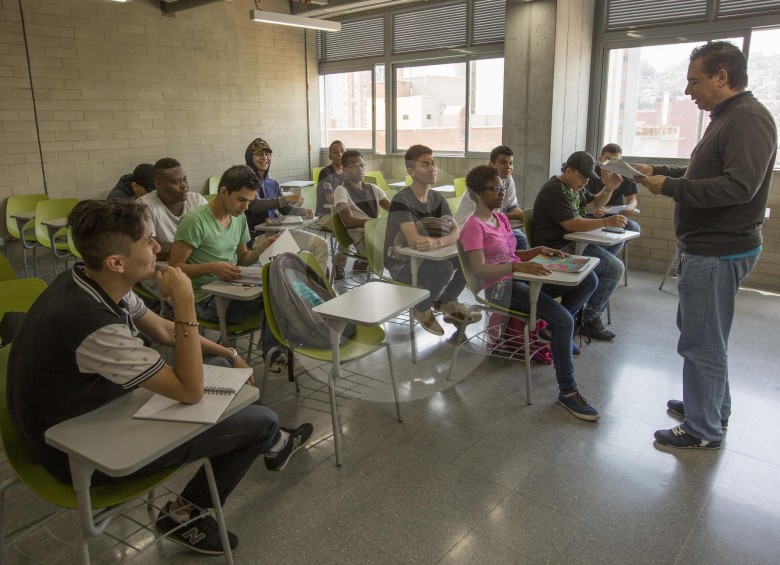 El descuento universitario por votar aplica desde 1997, pero una nueva ley amplió el beneficio. FOTO Manuel Saldarriaga