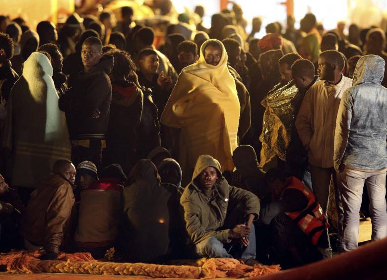 Las operaciones de rescate han aumentado luego de la última tragedia en la que murieron cientos de inmigrantes africanos. FOTO REUTERS