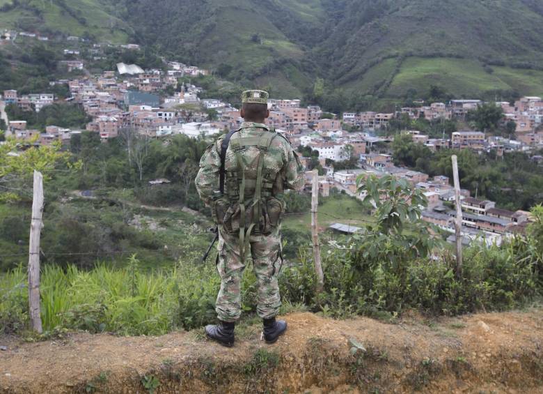 El Ejército mantiene presencia en el municipio de Briceño. FOTO ARCHIVO DONALDO ZULUAGA