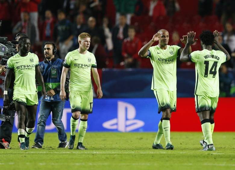 El City certificó su boleto a octavos con una resonante victoria 3-1 en la cancha del Sevilla. FOTO Reuters