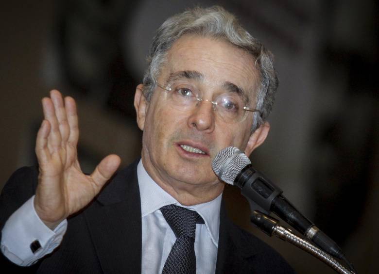 El expresidente y ahora senador Álvaro Uribe Vélez, opositor al acuerdo de paz entre el Gobierno y las Farc. FOTO COLPRENSA
