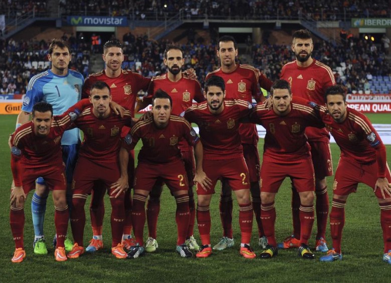 Así formó la selección española que dirige Vicente del Bosque. FOTO AFP