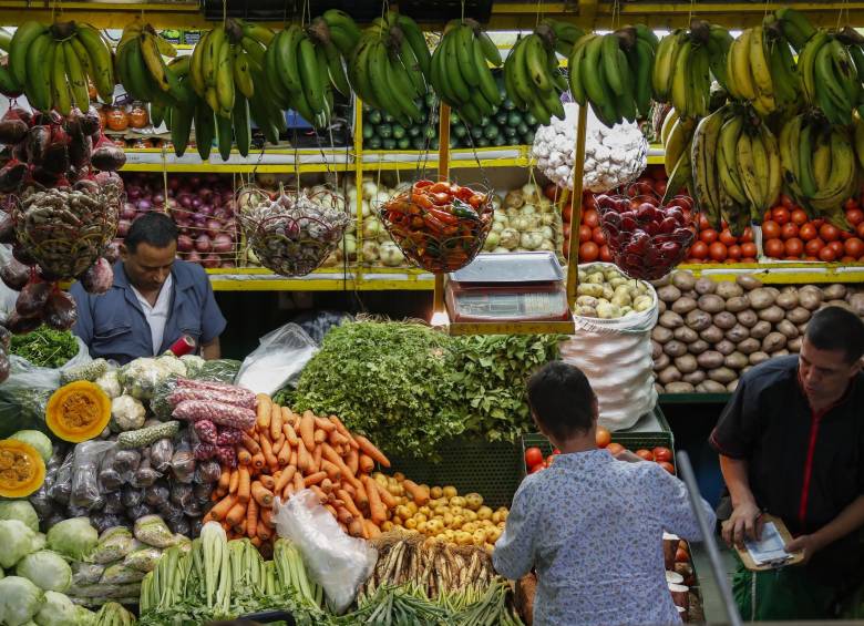 En lo que va de año corrido, el Índice de Precios al Consumidor llegó a 2,05 %. Foto Robinson Sáez
