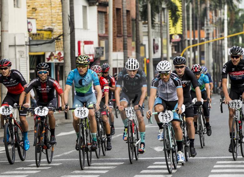 Para las pruebas de ruta se espera la presencia de 800 ciclistas. En la edición de 2016 compitieron 710. El Clásico fomenta el deporte y ayuda en la causa social. FOTO JAIME PÉREZ