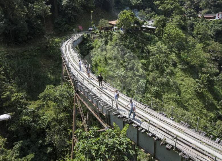 Viejo puente del ferrocarril en Amagá. FOTO MANUEL SALDARRIAGA