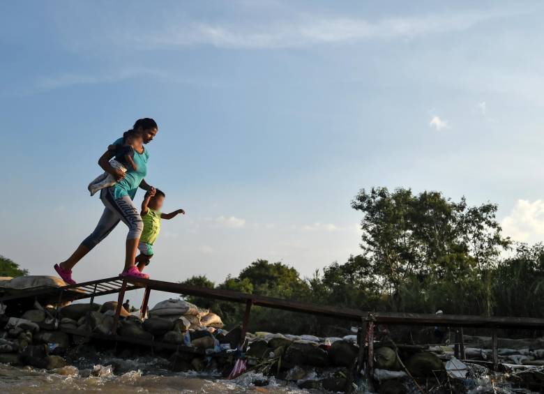 Migración de venezolanos hacia Colombia. FOTO: AFP