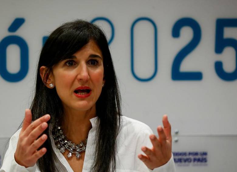 La directora de Colciencias, Yaneth Giha, tiene el reto de descentralizar la investigación en ciencia y tecnología en el país. FOTO COLPRENSA