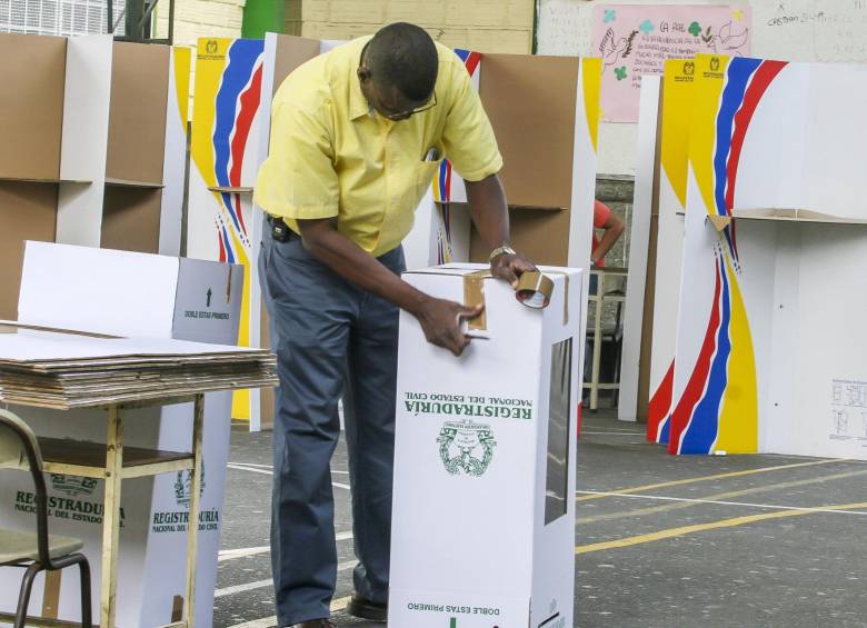 Los candidatos podrán gastar para la campaña de las consultas interpartidistas hasta 6 mil millones de pesos, según lo anunció la autoridad electoral. FOTO juan antonio sánchez