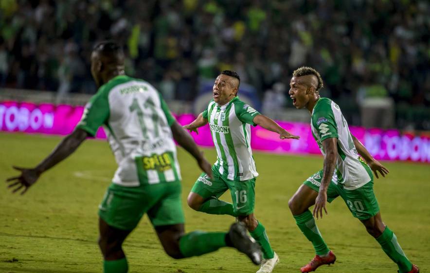 Vladimir Hernández abrió el camino de la ilusión hacia el título cuando marcó el primer gol al cierre del primer tiempo. Hasta ese momento el partido estaba muy parejo. FOTO juan antonio sánchez