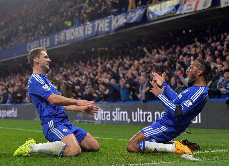 Didier Drogba, ídolo del Chelsea, aumentó el marcador. FOTO AFP