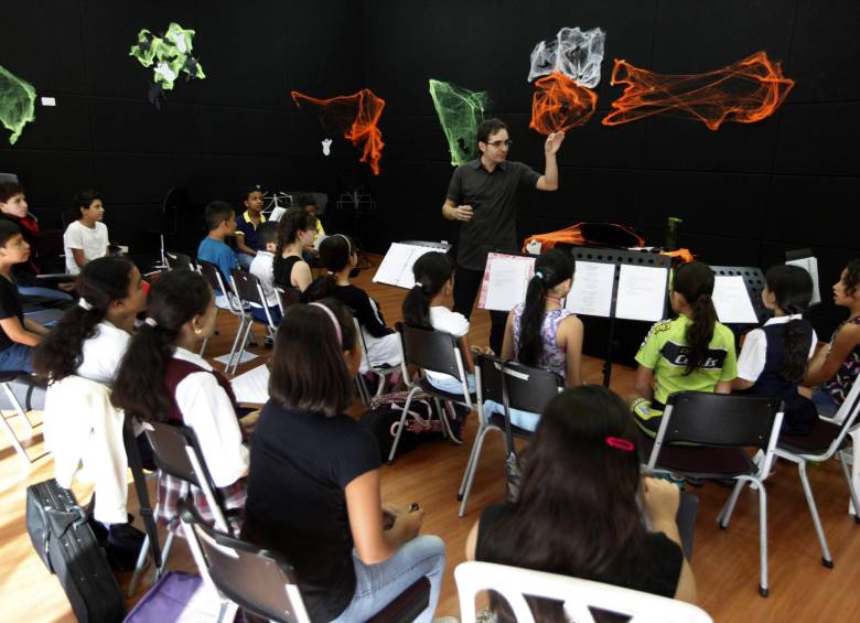 La Red de Escuelas realiza retretas desde abril de este año.