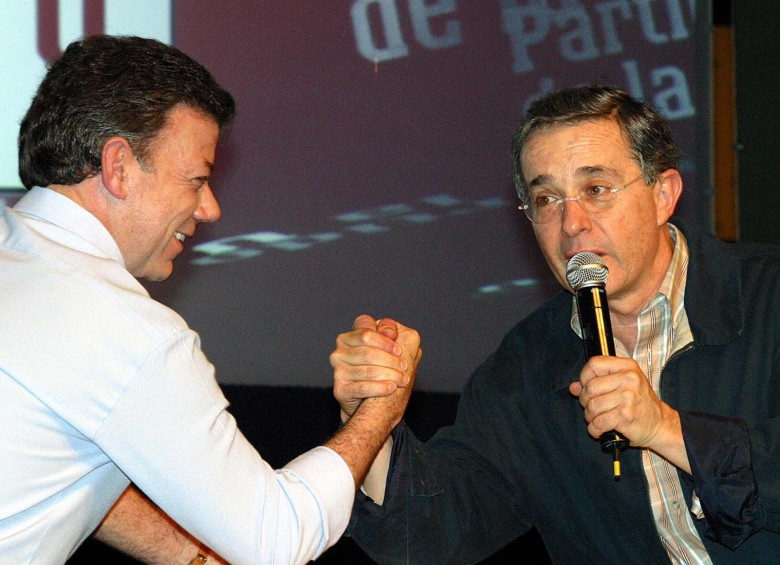 Juan Manuel Santos y Álvaro Uribe Vélez. FOTO Colprensa