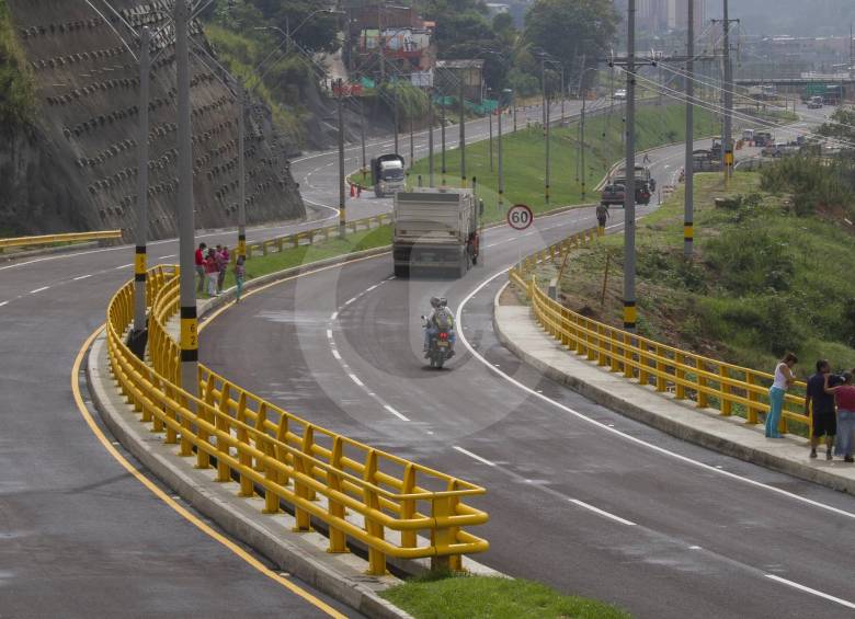 La Agencia Nacional de Infraestructura ANI, entregará la obra a la concesión Mar Uno, Devimar, la cual adelantará obras desde San Cristobal hasta Santa fé de Antioquia. FOTO Robinson Sáenz