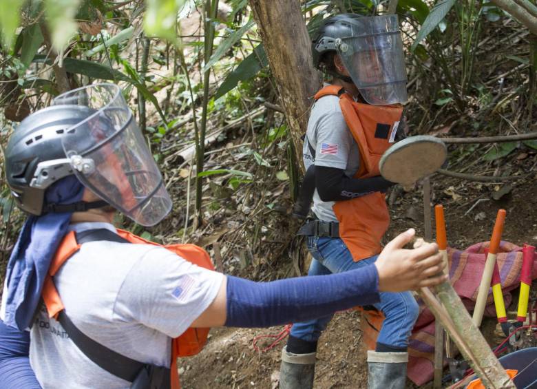 Así es el trabajo que realiza el Ejército en el departamento del Meta. FOTO MANUEL SALDARRIAGA