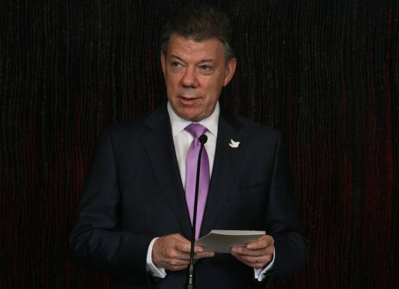 El presidente Juan Manuel Santos aseguró que la oposición traspasa los límites responsables cuando viaja al exterior a decir que en el país no tiene garantías. FOTO CORTESÍA