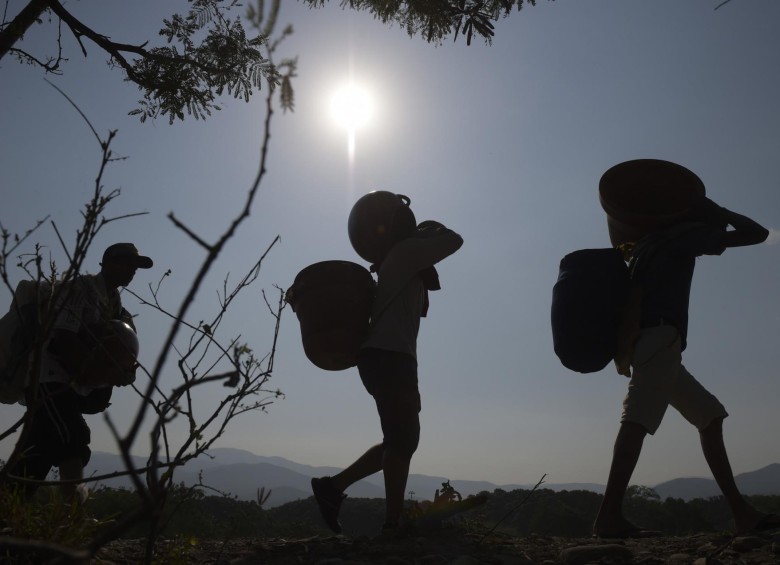 Las denuncias sobre extorsión, trata de personas y tráfico de drogas siguen aumentando, sobre todo en las conocidas trochas, los pasos ilegales que se ubican entre Venezuela y Colombia. FOTO AFP