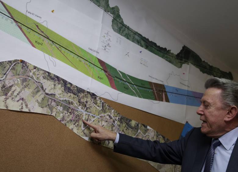Carlos Collins, representante legal de la Utsc, afirmó que se reunirá con el Gobierno para buscar soluciones al contrato del Túnel. FOTO COLPRENSA