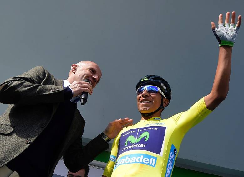 Nairo festejó su título con la mente puesta en obtener el Tour de Francia este 2017. FOTO AFP