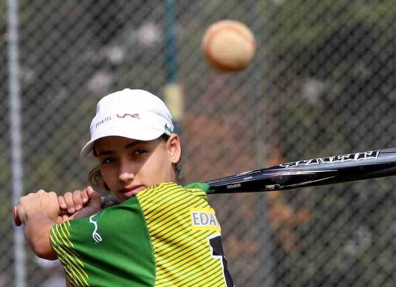 De acuerdo con su entrenador, Sara es la líder del grupo y tiene un talento que la llevará a superar retos. FOTO donaldo zuluaga
