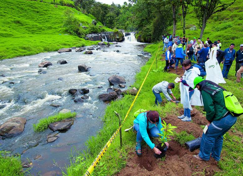 En foro del agua, Cuenca Verde busca apoyo para sus proyectos