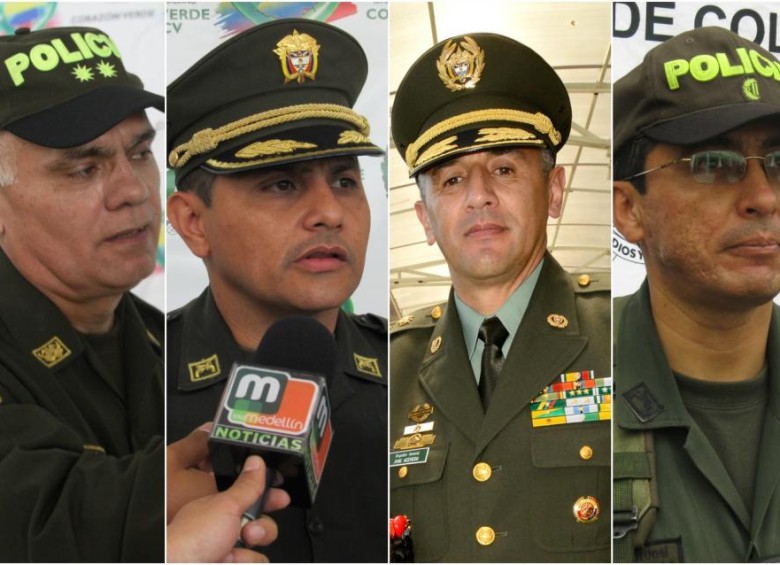 De izquierda a derecha el general José Ángel Mendoza, el coronel Gustavo Chavarro, el general José Acevedo y el coronel Ramiro Riveros. FOTOS ARCHIVO